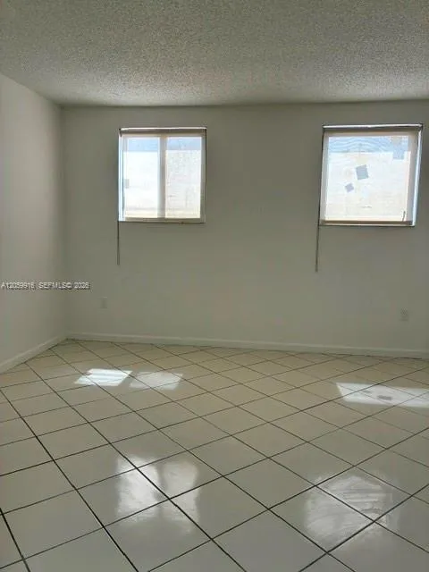 1121 SW 105th Ave #308 Miami, FL 33174