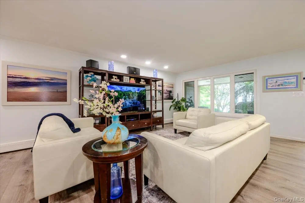 1497 Park Street Atlantic Beach, NY 11509