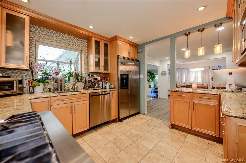 1497 Park Street Atlantic Beach, NY 11509