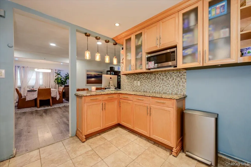 1497 Park Street Atlantic Beach, NY 11509