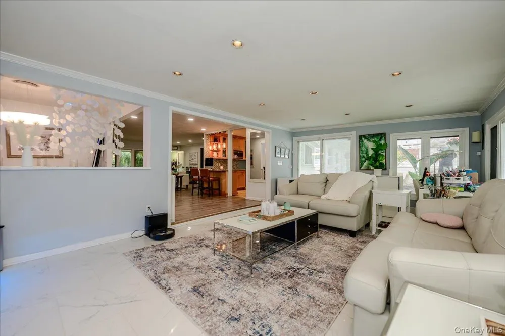 1497 Park Street Atlantic Beach, NY 11509
