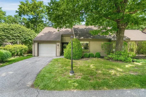 371 Heritage Hills #A