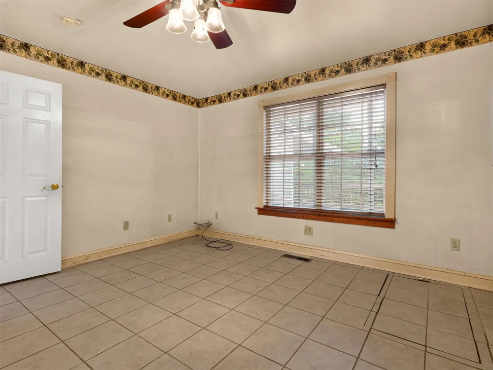 65 Sioux Circle Sand Springs, OK 74063