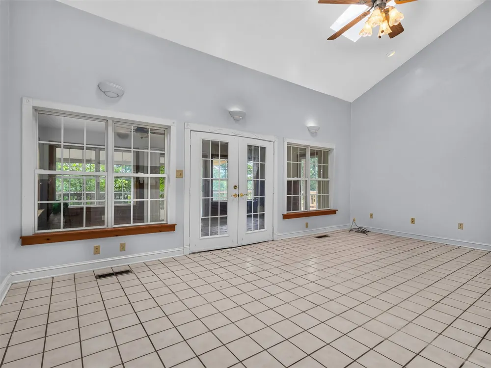 65 Sioux Circle Sand Springs, OK 74063