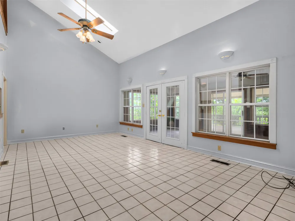 65 Sioux Circle Sand Springs, OK 74063