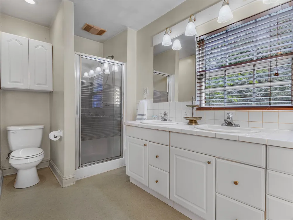 65 Sioux Circle Sand Springs, OK 74063