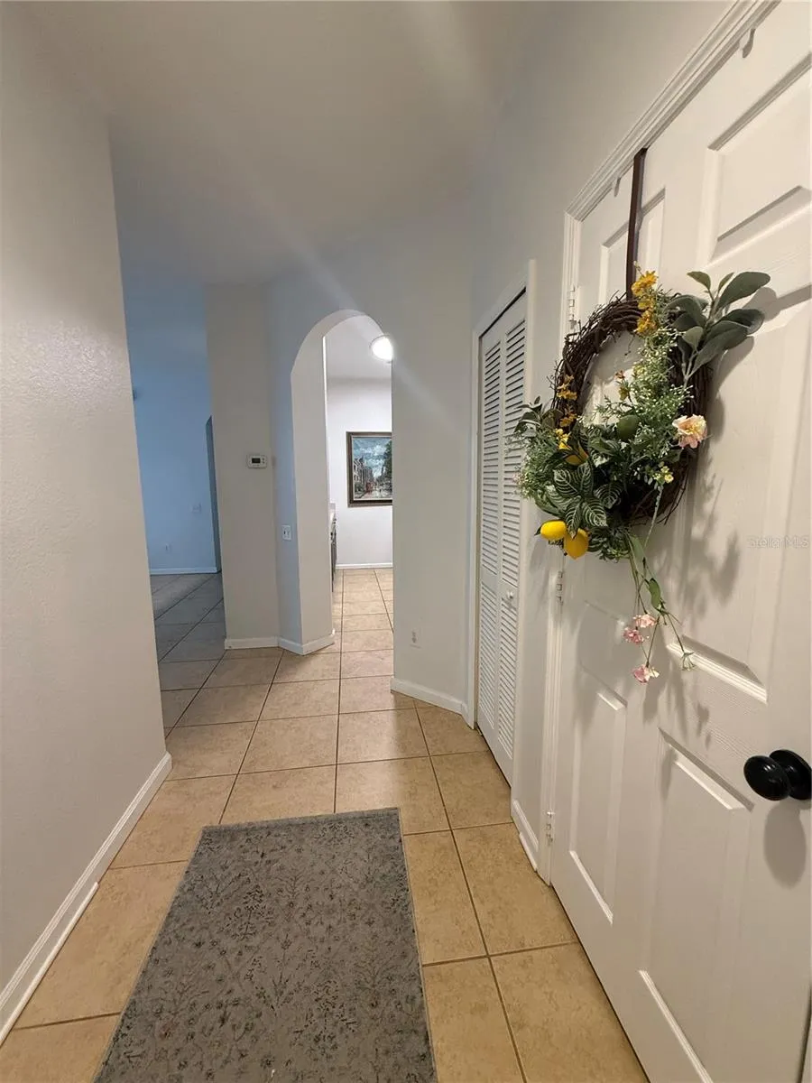 6214 STEVENSON DRIVE #305 Orlando, FL 32835