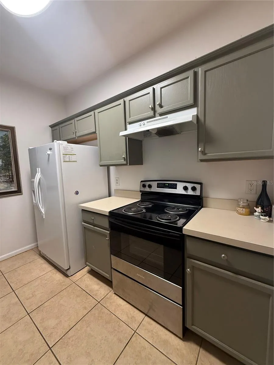 6214 STEVENSON DRIVE #305 Orlando, FL 32835