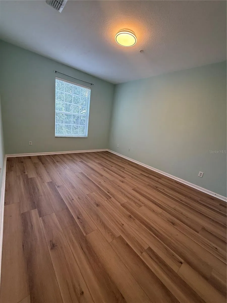 6214 STEVENSON DRIVE #305 Orlando, FL 32835
