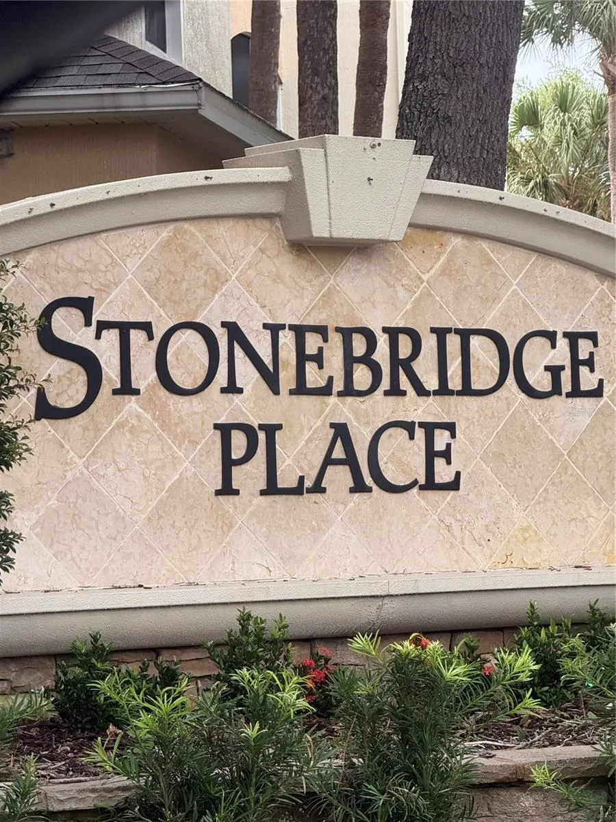 6214 STEVENSON DRIVE #305 Orlando, FL 32835