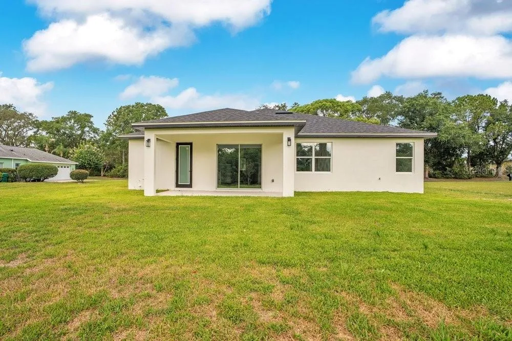 551 DOWLING CIRCLE Lady Lake, FL 32159