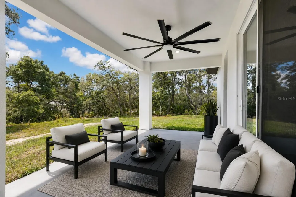 551 DOWLING CIRCLE Lady Lake, FL 32159