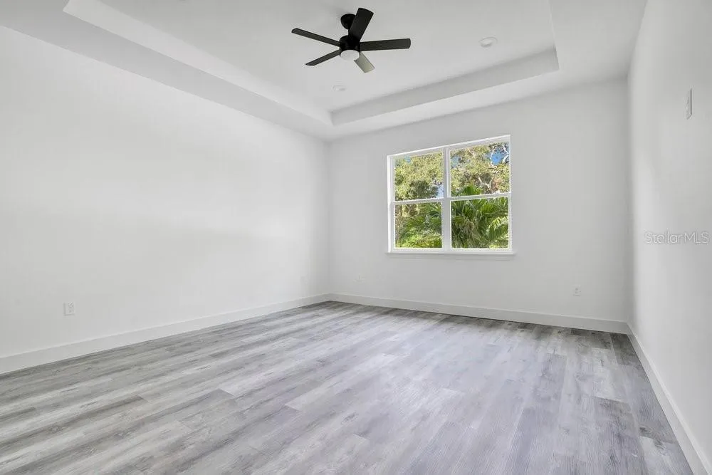 551 DOWLING CIRCLE Lady Lake, FL 32159