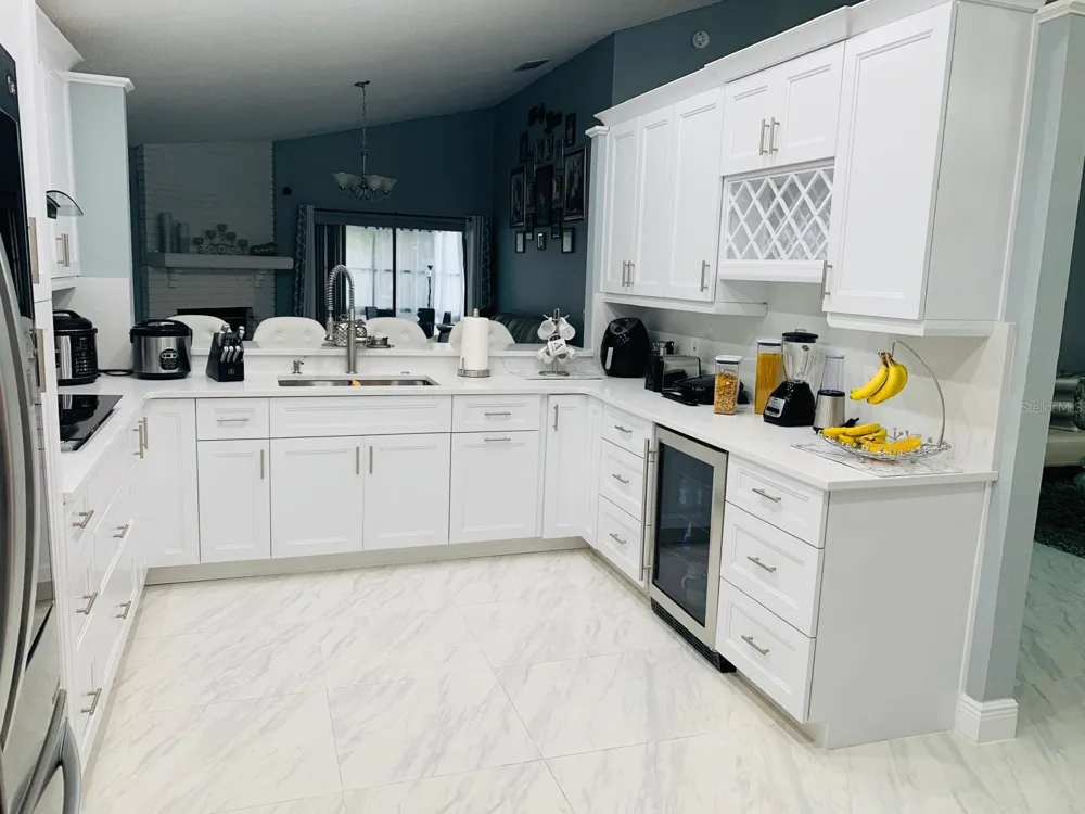 2062 SUE ELLEN COURT Apopka, FL 32703