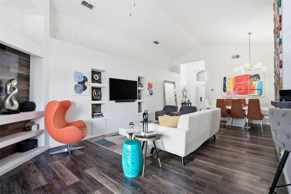 6539 CHERRY GROVE CIRCLE Orlando, FL 32809