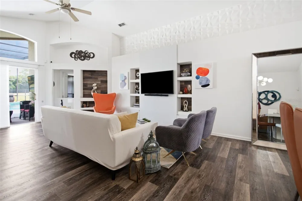 6539 CHERRY GROVE CIRCLE Orlando, FL 32809