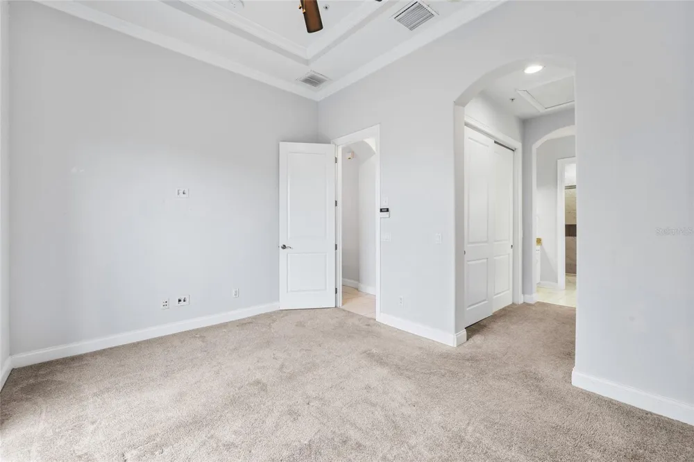 6039 PRINTERY STREET #106 Tampa, FL 33616