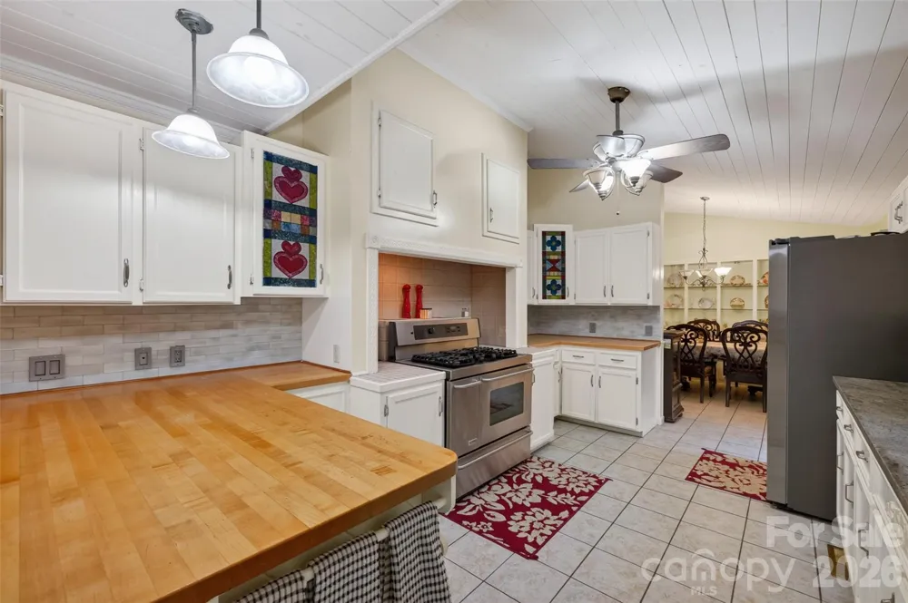 1117 Cedar Creek Drive Morganton, NC 28655