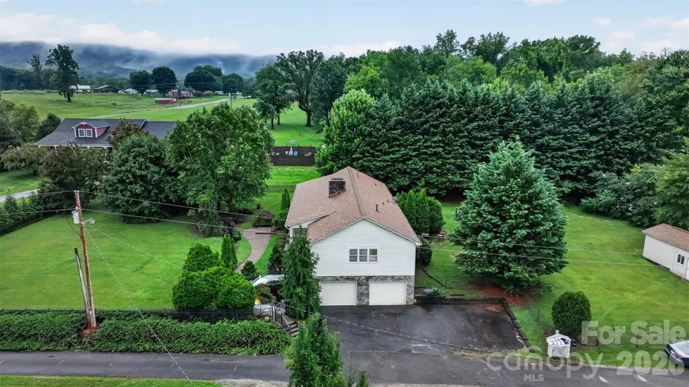1117 Cedar Creek Drive Morganton, NC 28655