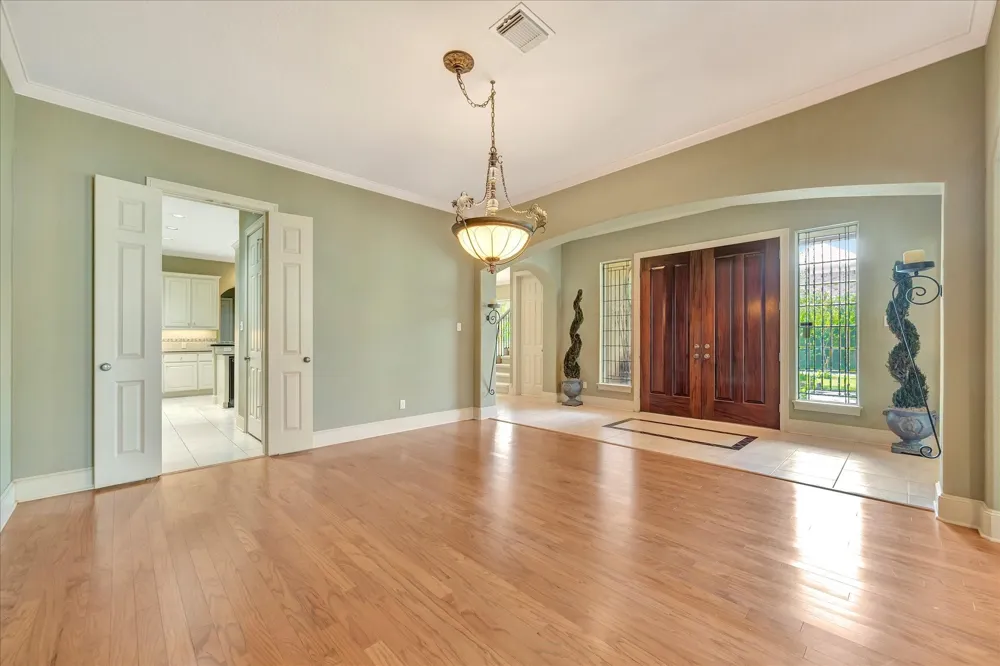 604 Harborside Way Kemah, TX 77565