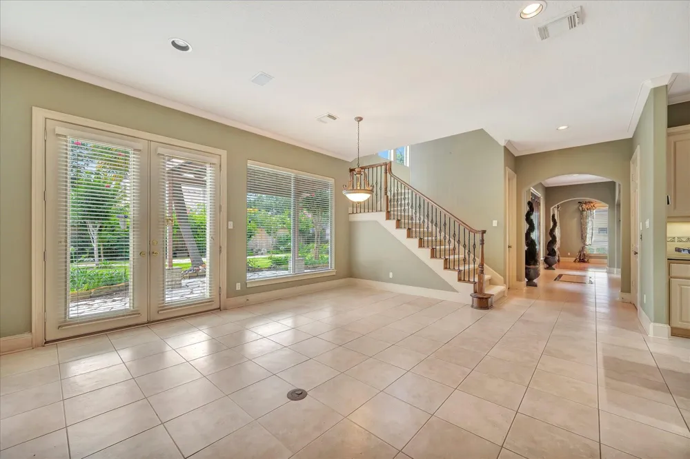 604 Harborside Way Kemah, TX 77565