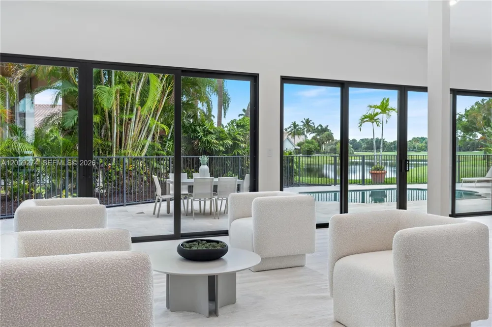 17892 Hampshire Ln Boca Raton, FL 33498