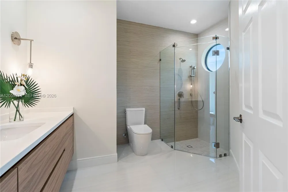 17892 Hampshire Ln Boca Raton, FL 33498