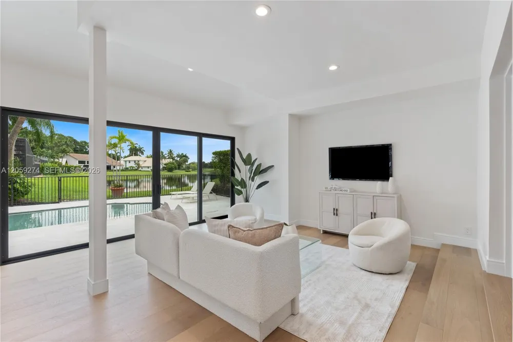 17892 Hampshire Ln Boca Raton, FL 33498