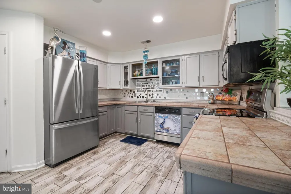 6211 GILBRALTER LANE Bowie, MD 20720