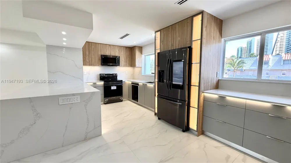 3826 NE 171st St #3826 North Miami Beach, FL 33160
