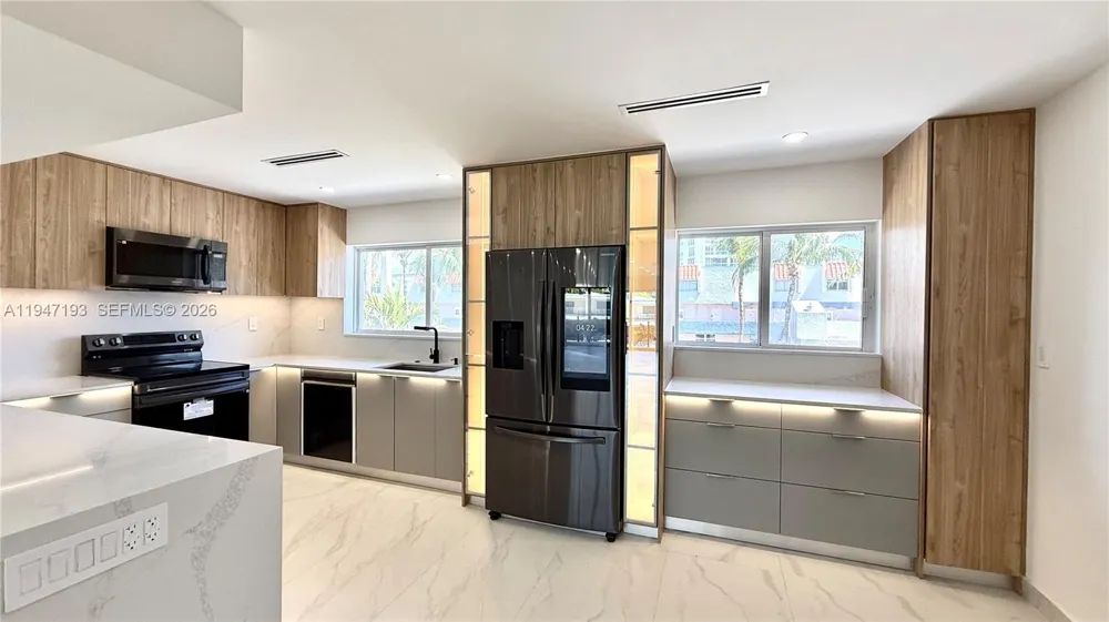 3826 NE 171st St #3826 North Miami Beach, FL 33160