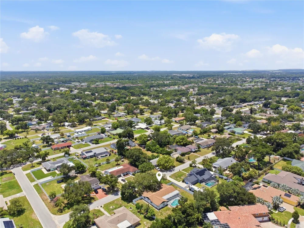 604 ROYAL CREST DRIVE Brandon, FL 33511