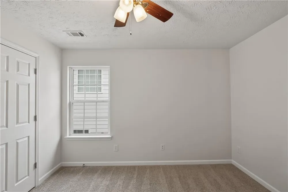 2213 Pine View Trail Ellenwood, GA 30294