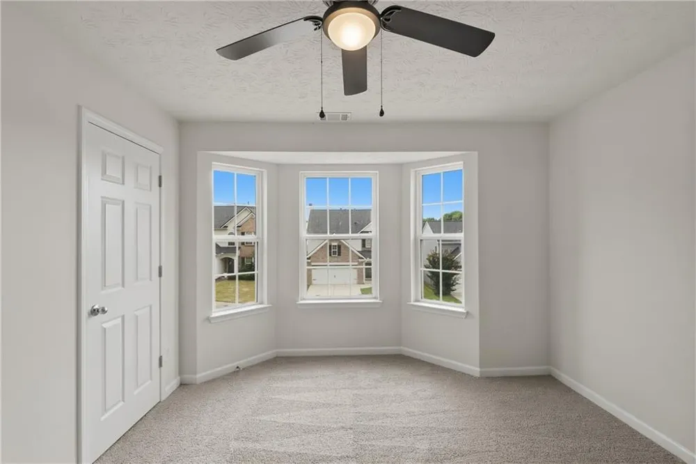 2213 Pine View Trail Ellenwood, GA 30294