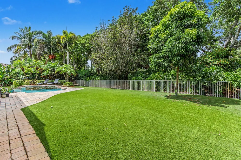6493 NW 105th Terrace Parkland, FL 33076