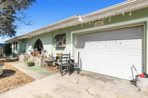 712 Bianca Drive NE