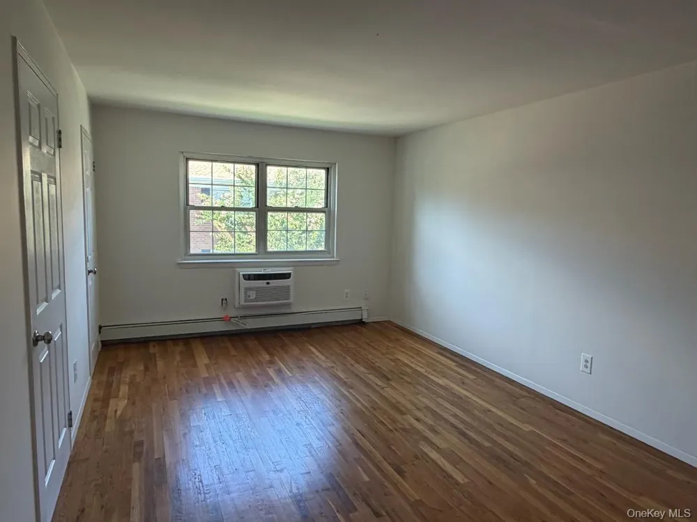 338 Lakeland Avenue #6 E Sayville, NY 11782