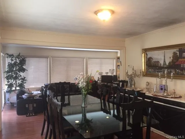 149 Lakeside Drive E Lawrence, NY 11559