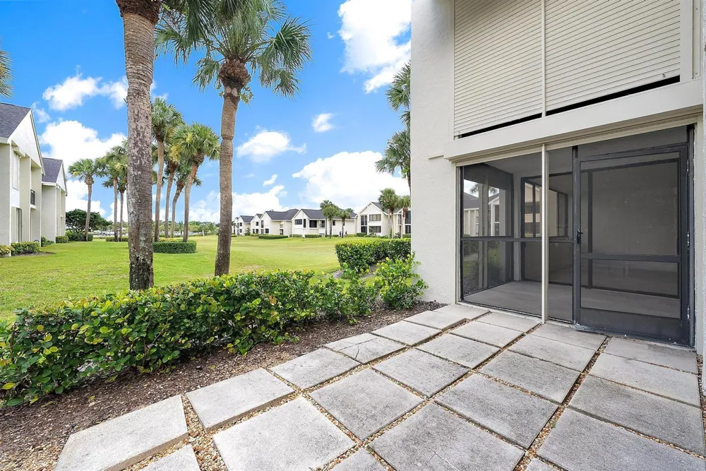 10459 SE Terrapin Place #101D Jupiter, FL 33469