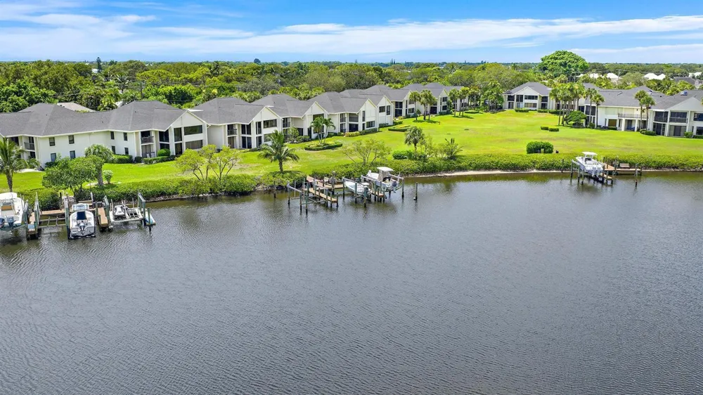 10459 SE Terrapin Place #101D Jupiter, FL 33469