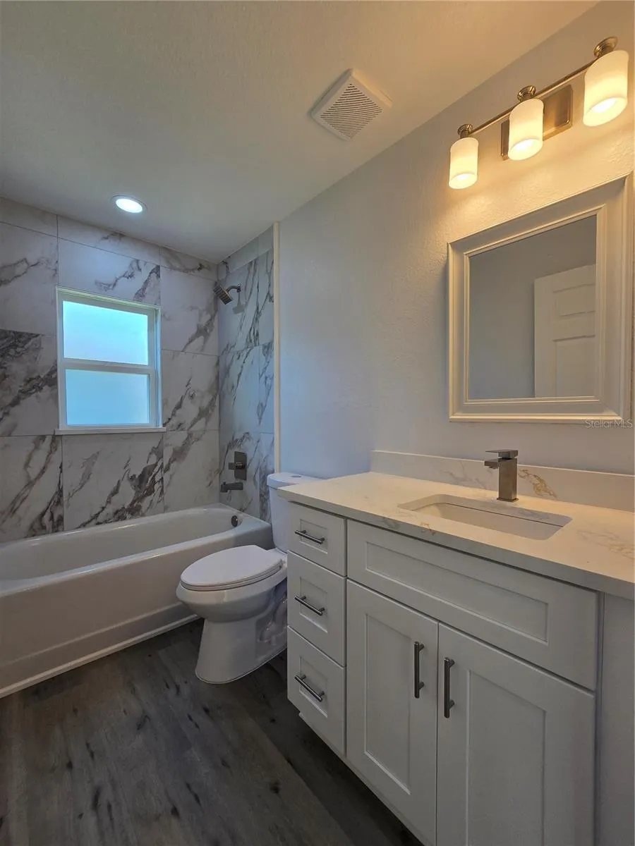 35 SEQUOIA TRAIL Ocklawaha, FL 32179