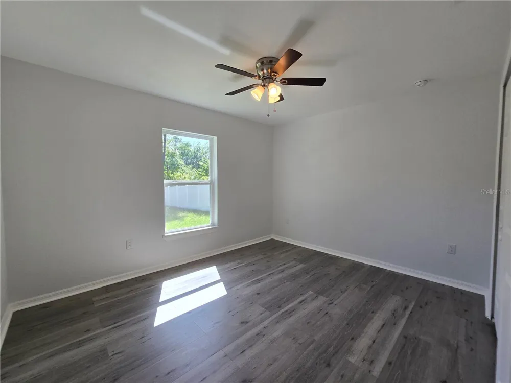 35 SEQUOIA TRAIL Ocklawaha, FL 32179