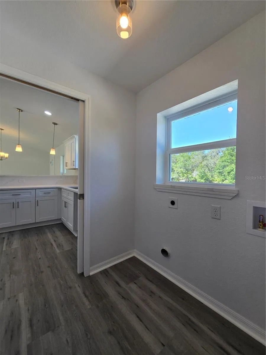 35 SEQUOIA TRAIL Ocklawaha, FL 32179