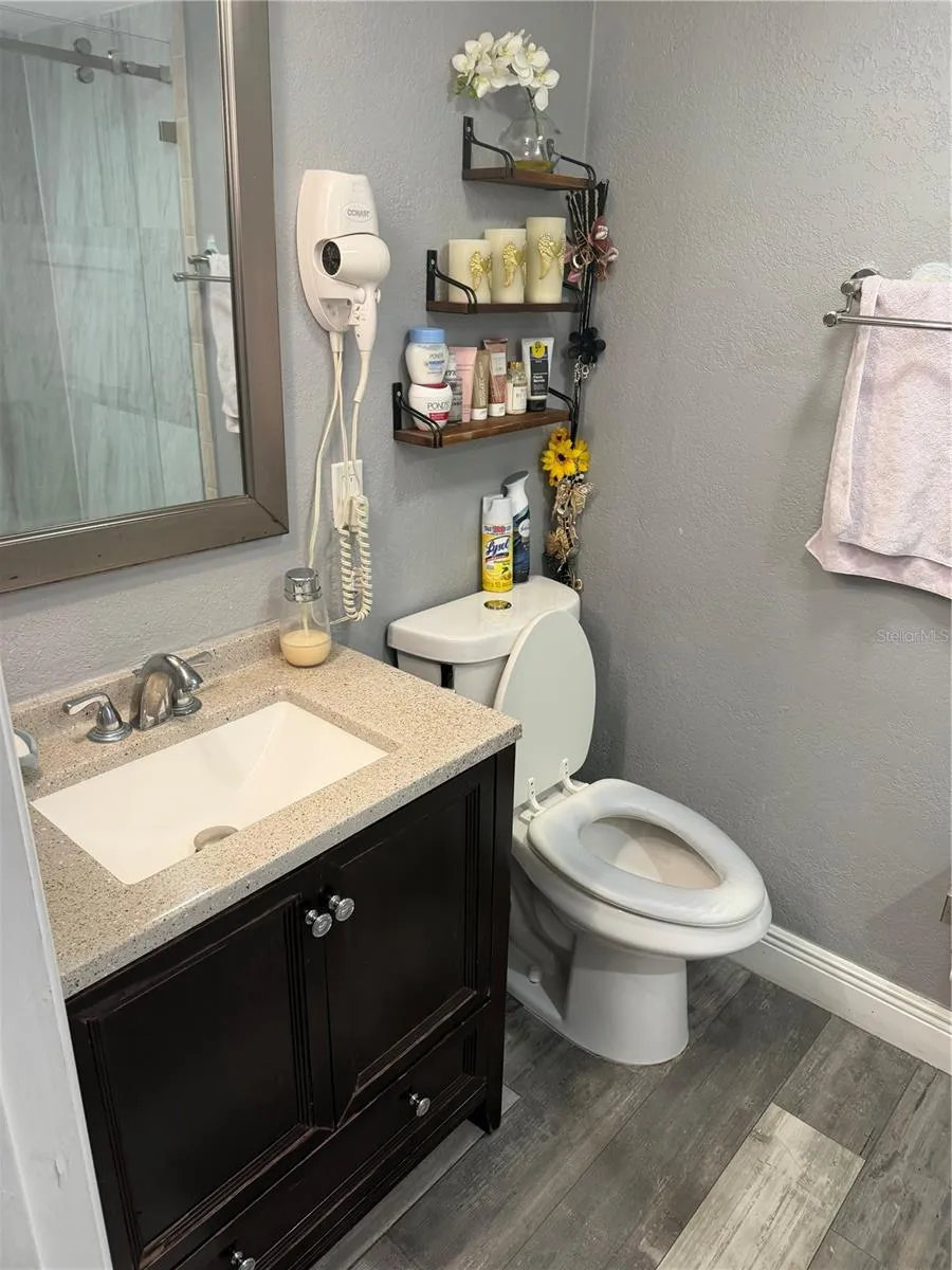 4519 EDEN ROCK ROAD Tampa, FL 33634
