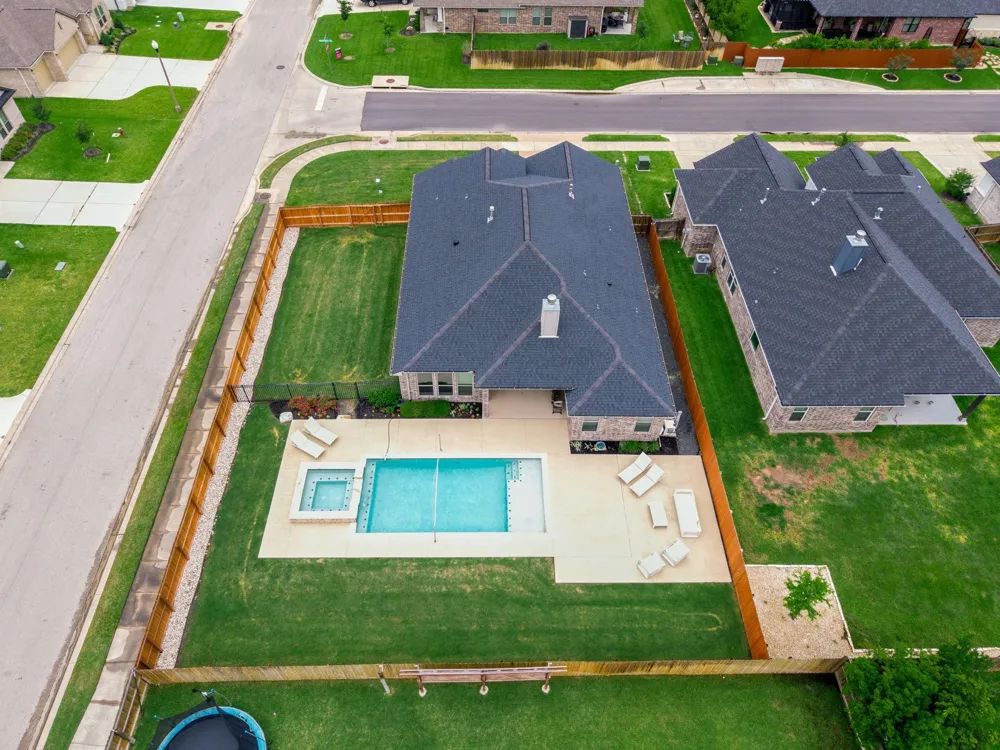 3353 Stonington Way Bryan, TX 77808