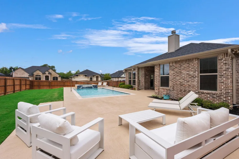 3353 Stonington Way Bryan, TX 77808
