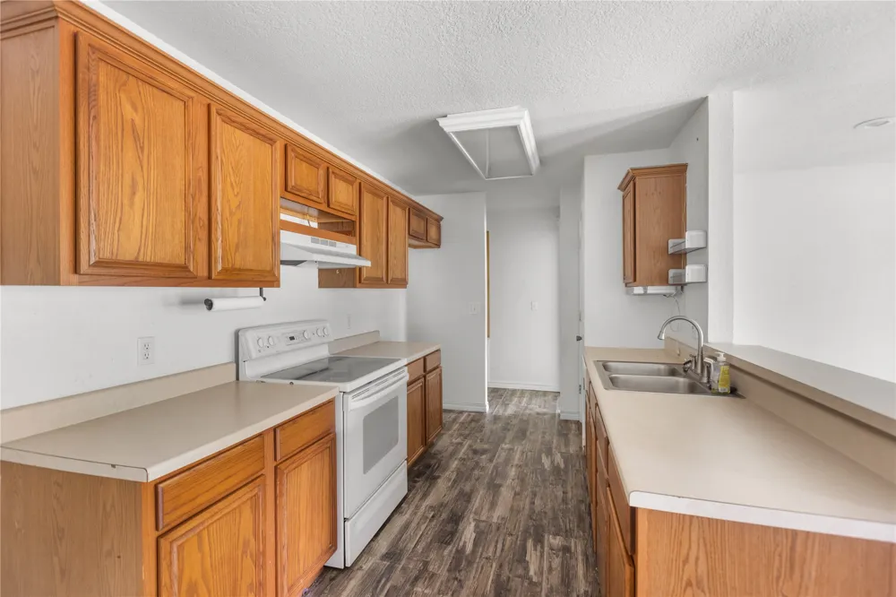 707 W Oklahoma Street Hugo, OK 74743