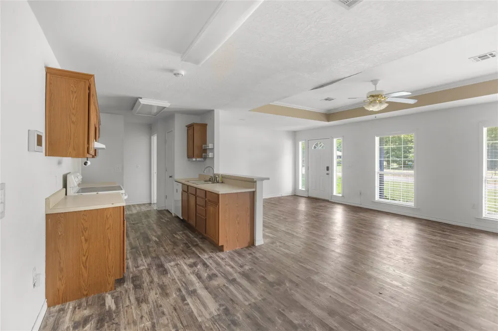 707 W Oklahoma Street Hugo, OK 74743