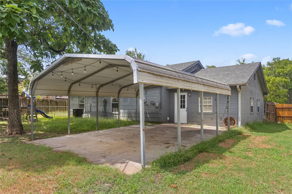 707 W Oklahoma Street Hugo, OK 74743