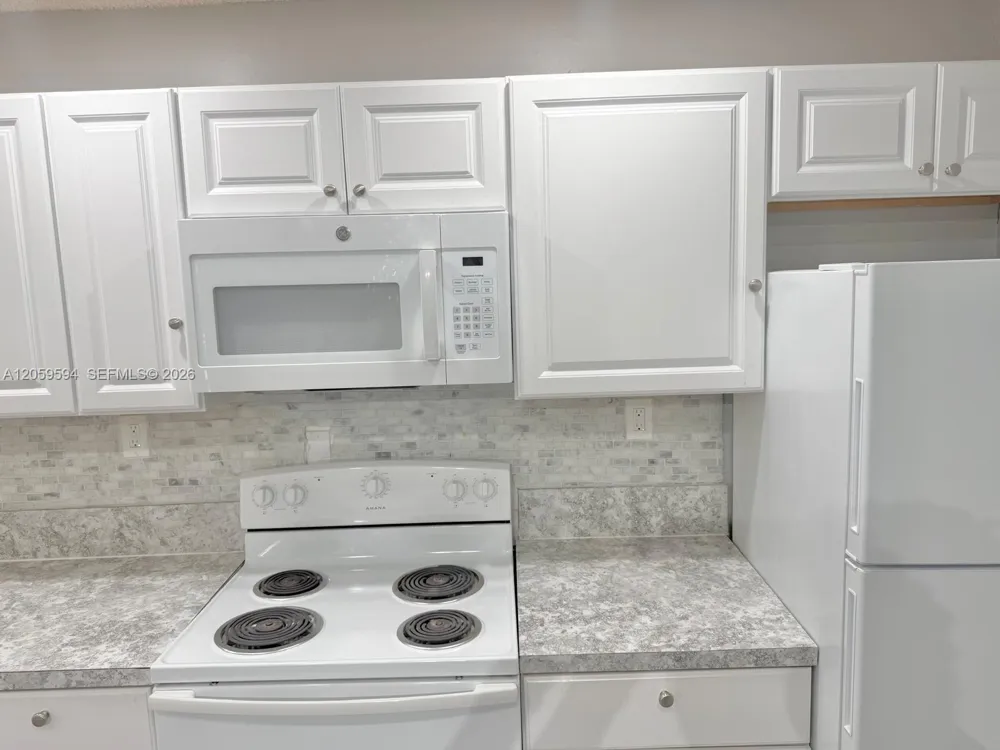 7732 Balboa St #1/2 Sunrise, FL 33351